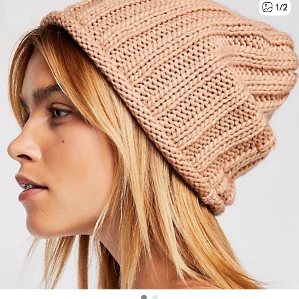 Never Worn! Free People Rory Rib Beanie, Tan